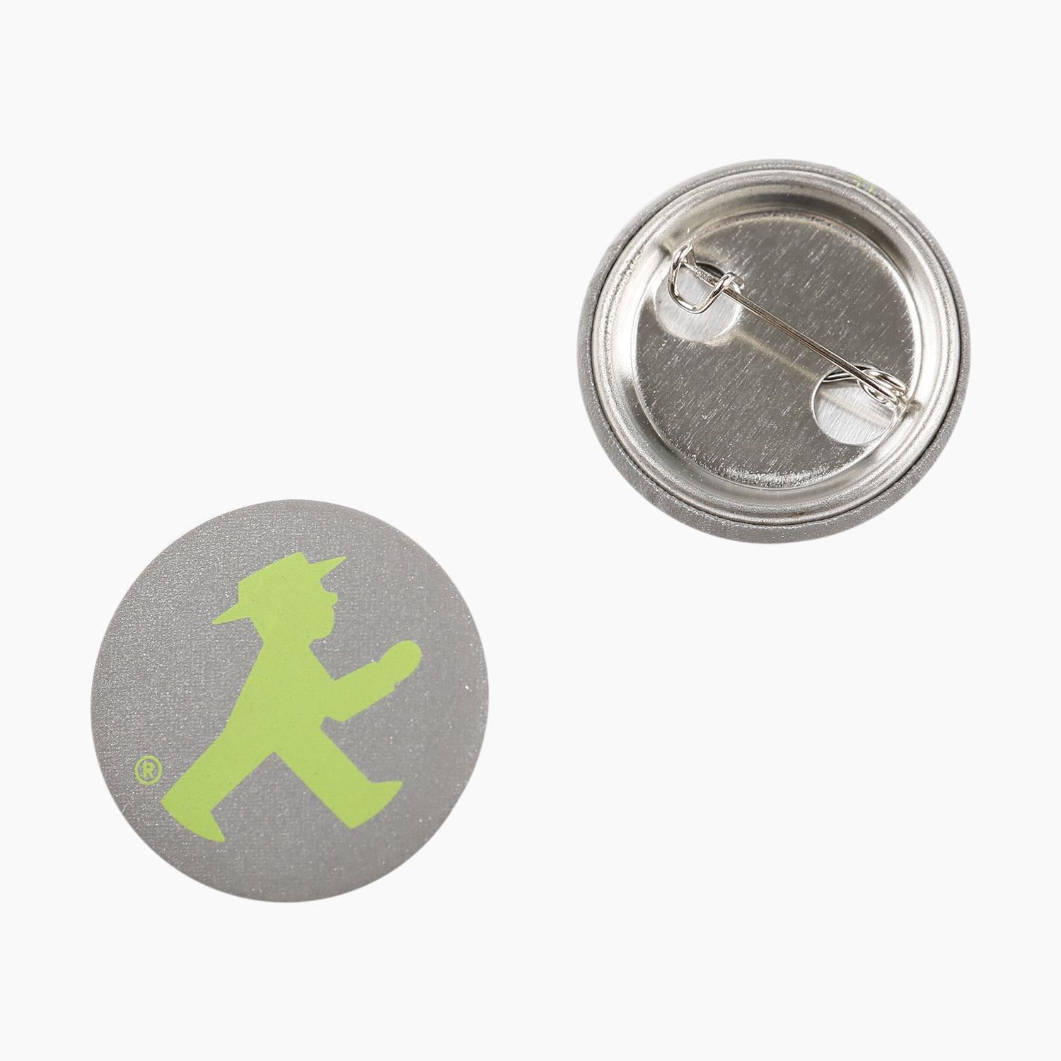 Ampelmann-LEUCHTKÄFER-Button-Silber-Geher-grün