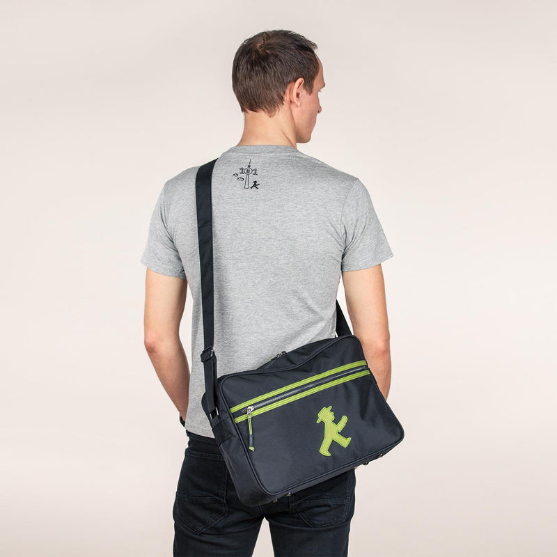 Ampelmann-TRAINER-Sporttasche-schwarz-Geher-grün