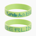 Ampelmann-GLÜCKSMANN-Silikonarmband-grün-Geher-mit-Silhouette-&-BERLIN