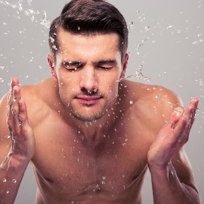 Tüff Nr. 2 - Rasierwasser nach der Rasur "herb" - pflanzlichen Wirkstoffe 100ml