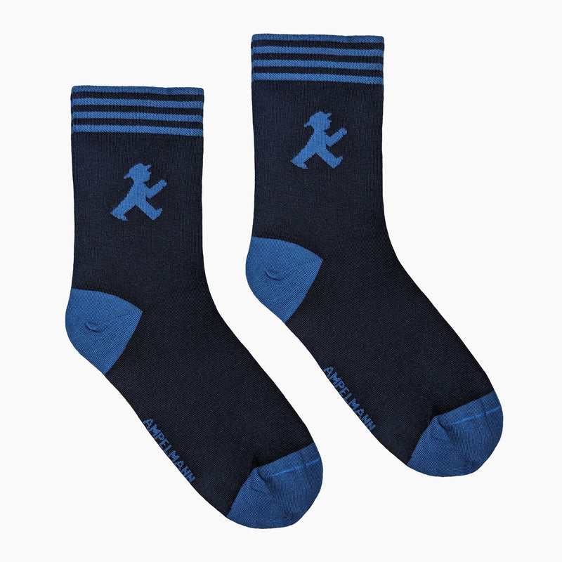 Dunkelblaue Unisex-Socken  - halbhoch - mit hellblauen Streifen und Ampelmännchen - gekämmte Baumwolle mit optimalen Tragekomfort