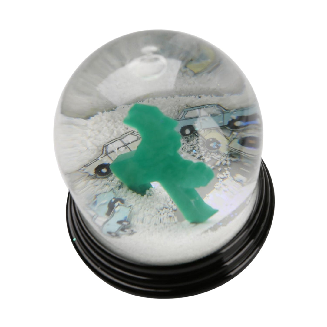 Ampelmann Geher Schneekugel