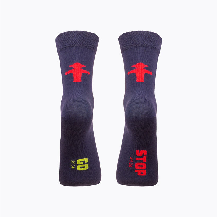 Dunkelblaue Ampelmann-Kindersocken - mit flacher Fußspitzennaht und breiten Bund - Bio-Baumwolle