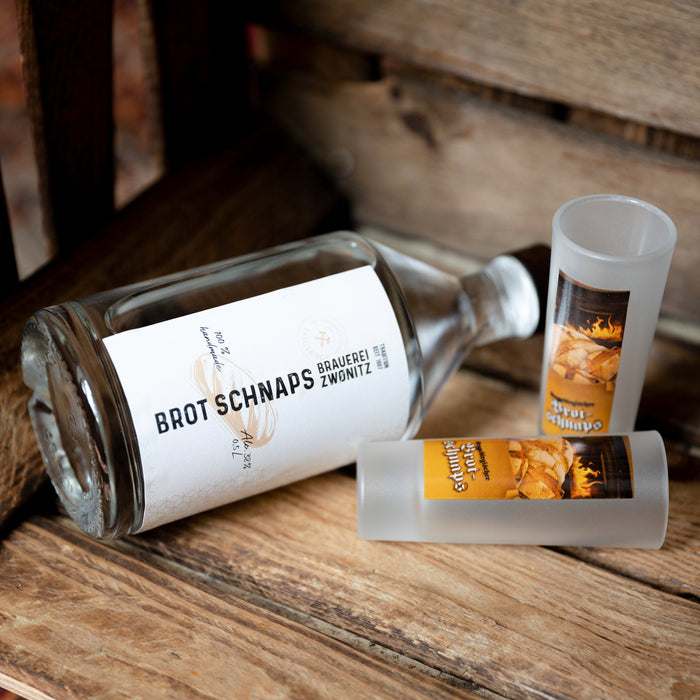 Brotschnaps 0,5l – Spirituose mit besonderem Brot-Aroma - handmade aus dem Erzgebirge