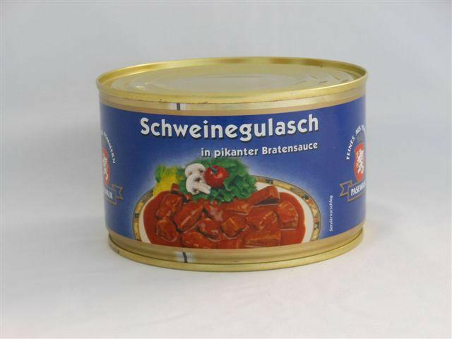 Schweinegulasch - in pikanter Bratensoße (Pasewalk)